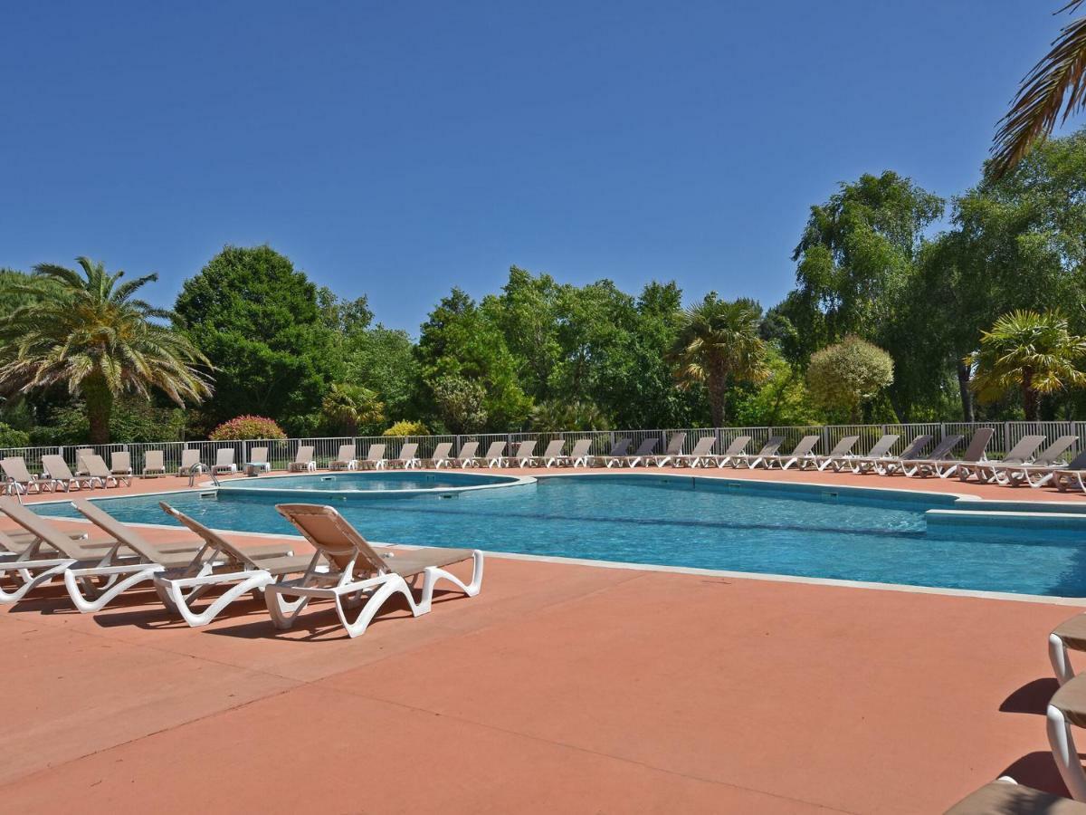 Ferienwohnung Beautiful Flat With Pool In Moliets Et Maa Exterior foto