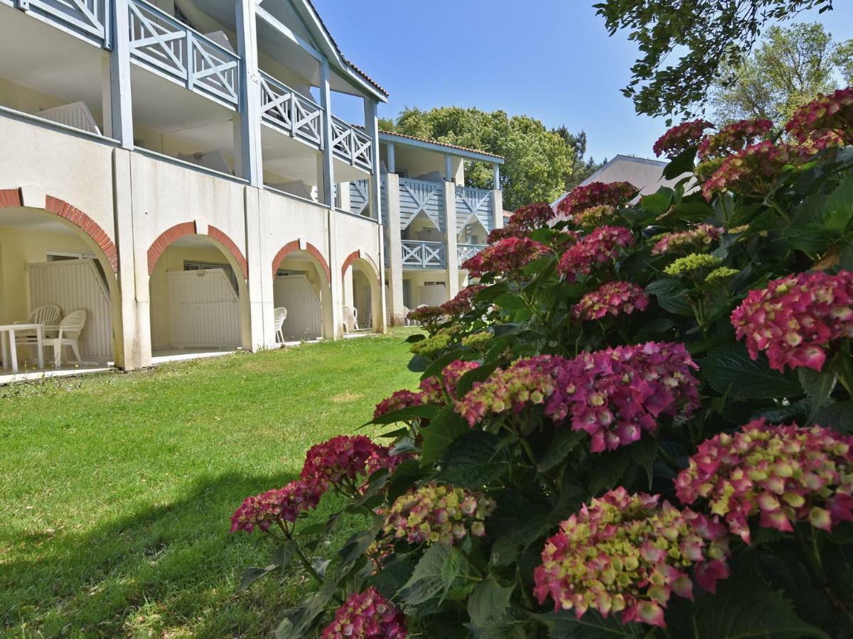 Ferienwohnung Beautiful Flat With Pool In Moliets Et Maa Exterior foto